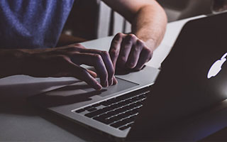 九游体育网页入口-王者荣耀解说评述：赛事战术分析与选手表现评价，王者荣耀赛事分析报告